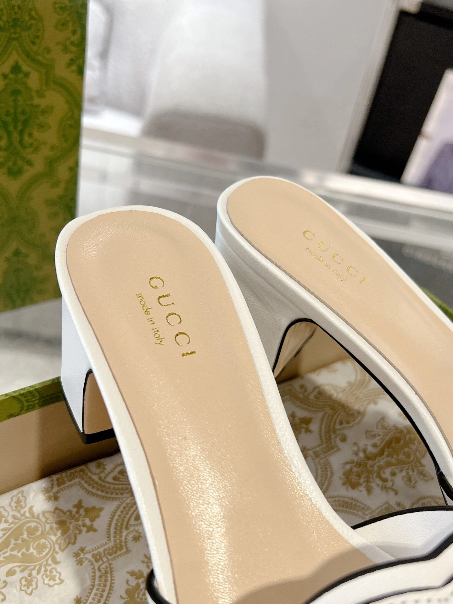 & COCO-- 6u33i 782413 AAAZG 9022 sheepskin Heel height：5.5CM item:E-X032D0226